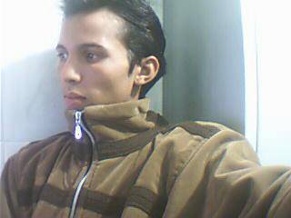 lyoum frhan  3lach lah ou3lam